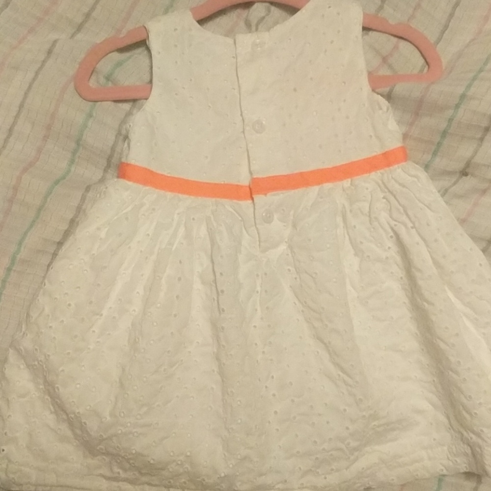 Spring dress - Picture 2 of 3